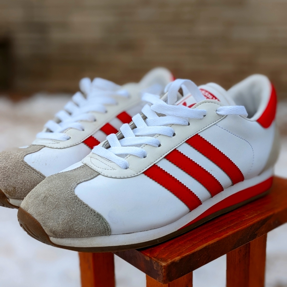 RARE Adidas Country OG II